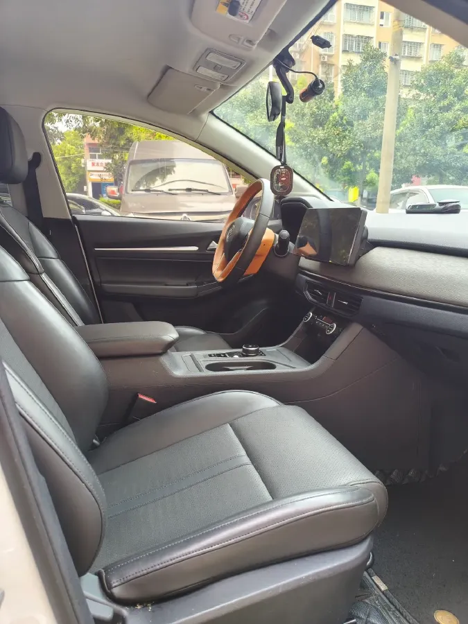 2021 Weltmeister E.5 BEV 49.92KWH,autocango,china used car exporter,china ev exporter,chinese used car exporter,chinese used ev exporter