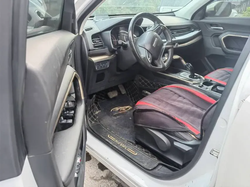 2019 Haval H6 2.0T 197HP L4 7DCT,autocango,china used car exporter,china ev exporter,chinese used car exporter,chinese used ev exporter