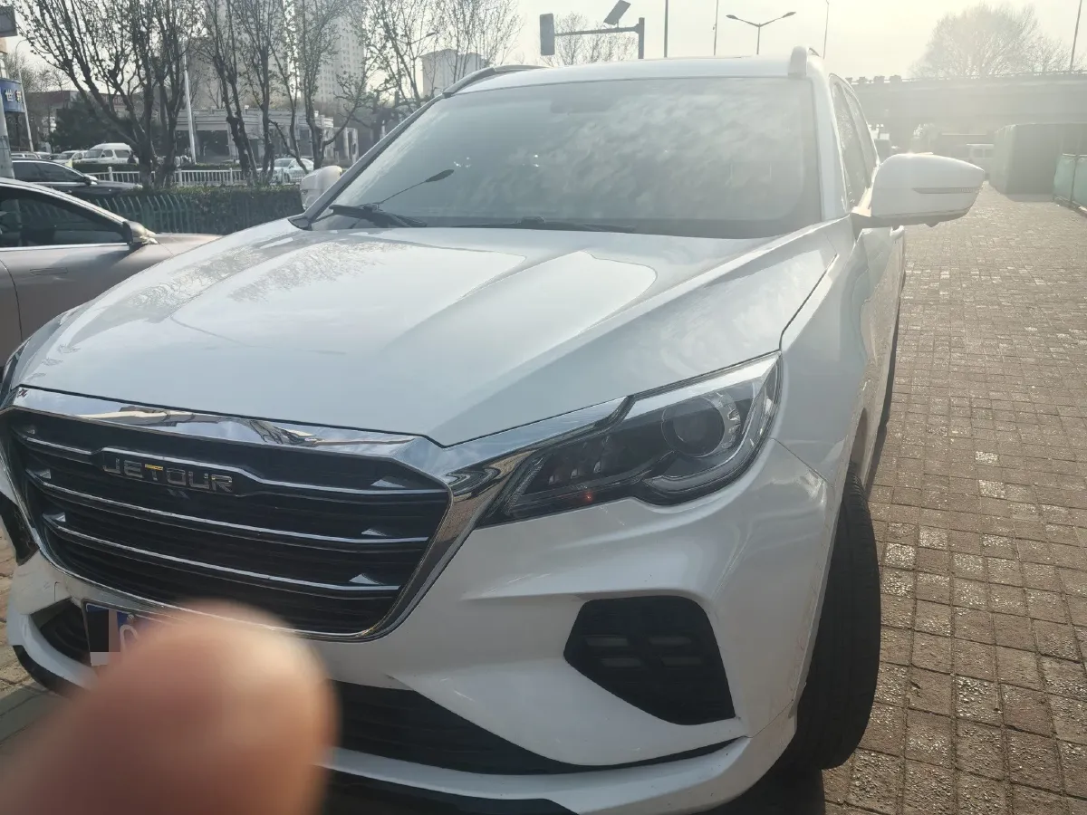 2020 Jetour X70 1.5T 156HP L4 6DCT,autocango,china used car exporter,china ev exporter,chinese used car exporter,chinese used ev exporter