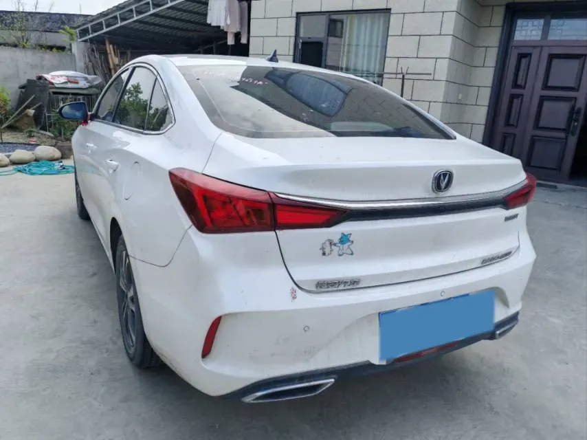 2020 ChangAn Eado 1.4T 158HP L4 7DCT,autocango,china used car exporter,china ev exporter,chinese used car exporter,chinese used ev exporter