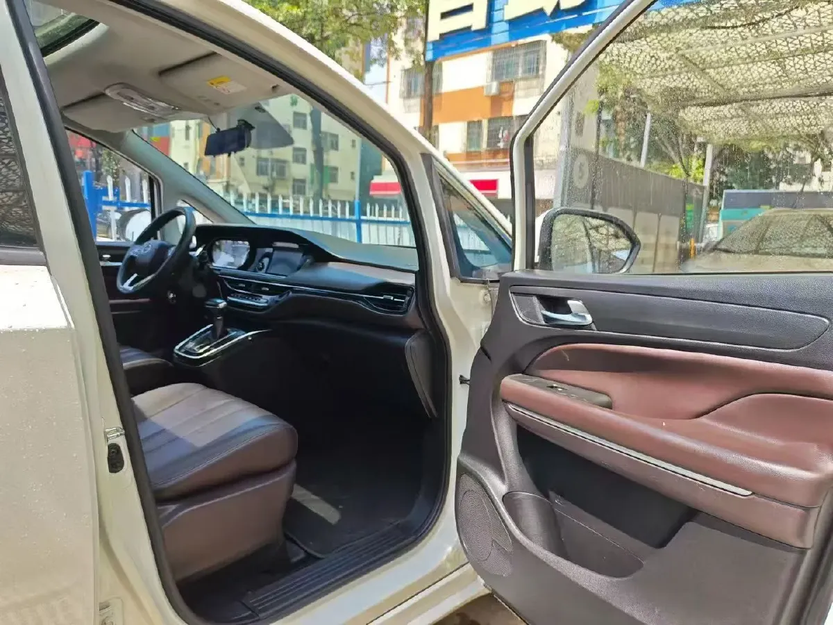 2023 GAC Trumpchi M6 1.5T 177HP L4 7DCT,autocango,china used car exporter,china ev exporter,chinese used car exporter,chinese used ev exporter