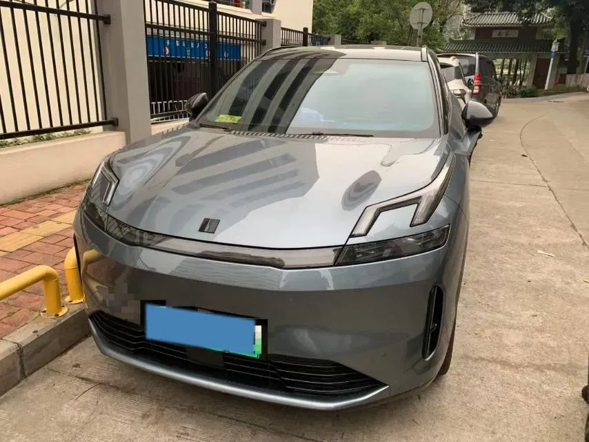 2025 LYNK&CO 08 EM-P 1.5T 163HP L4 3DHT PHEV 39.6/39.8KWH,autocango,china used car exporter,china ev exporter,chinese used car exporter,chinese used ev exporter