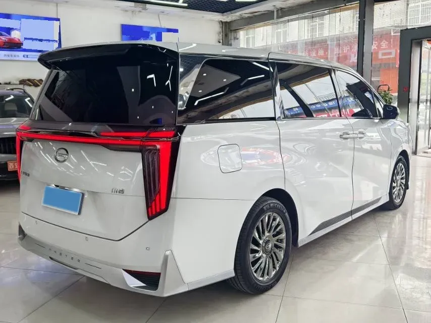 2023 GAC Trumpchi M8 2.0T 252HP L4 8AT,autocango,china used car exporter,china ev exporter,chinese used car exporter,chinese used ev exporter