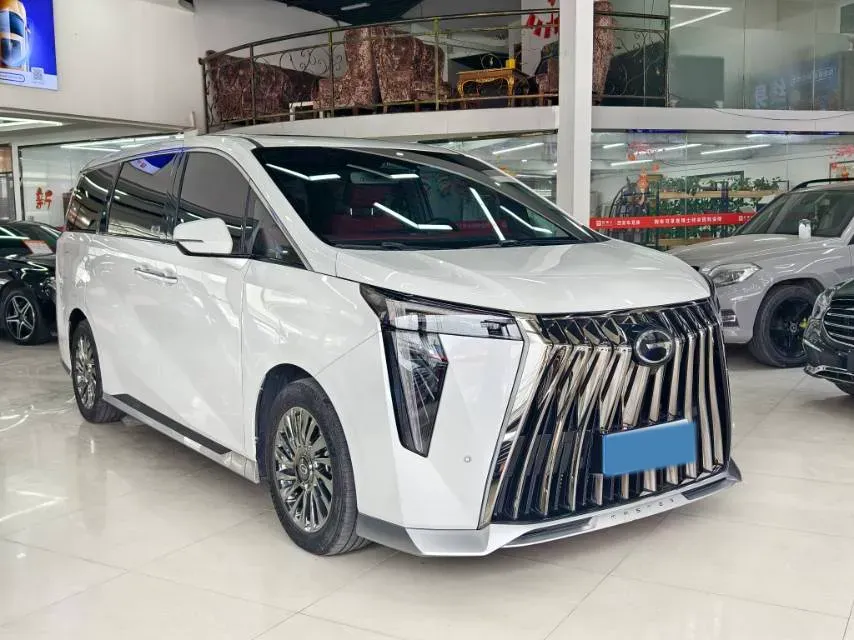 2023 GAC Trumpchi M8 2.0T 252HP L4 8AT,autocango,china used car exporter,china ev exporter,chinese used car exporter,chinese used ev exporter