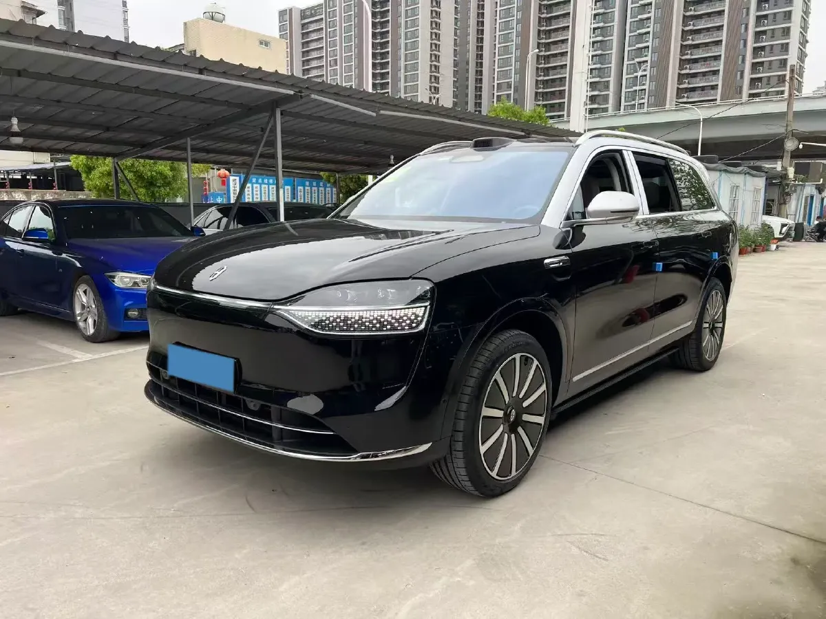 2025 AITO AITO M9 REEV 160HP REEV 52KWH,autocango,china used car exporter,china ev exporter,chinese used car exporter,chinese used ev exporter