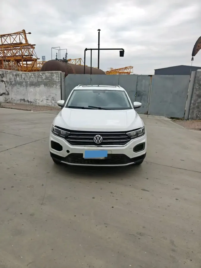 2021 Volkswagen T-Roc 1.4T 150HP L4 7DCT,autocango,china used car exporter,china ev exporter,chinese used car exporter,chinese used ev exporter