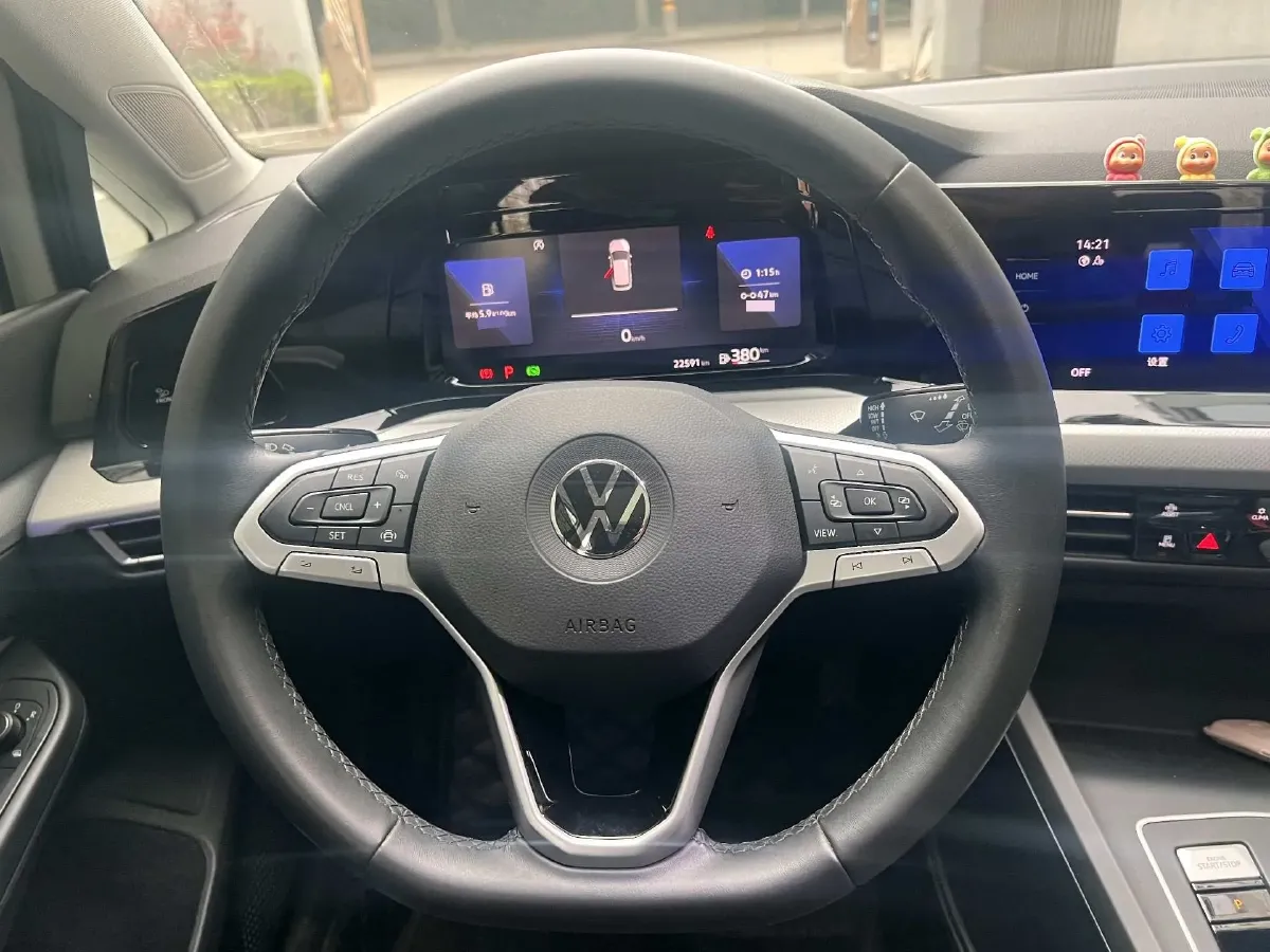 2023 Volkswagen Golf 1.4T 150HP L4 7DCT,autocango,china used car exporter,china ev exporter,chinese used car exporter,chinese used ev exporter