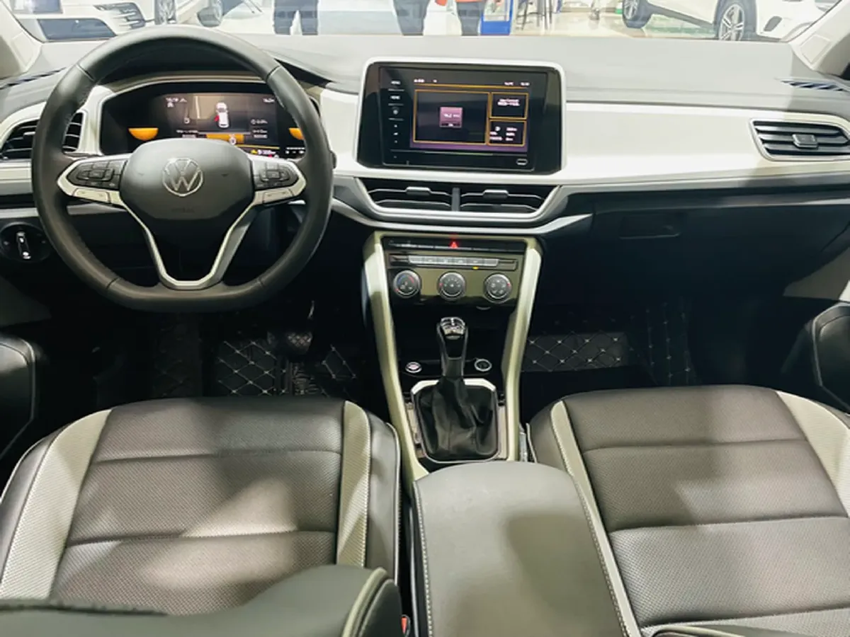 2023 Volkswagen T-Roc 1.4T 150HP L4 7DCT,autocango,china used car exporter,china ev exporter,chinese used car exporter,chinese used ev exporter