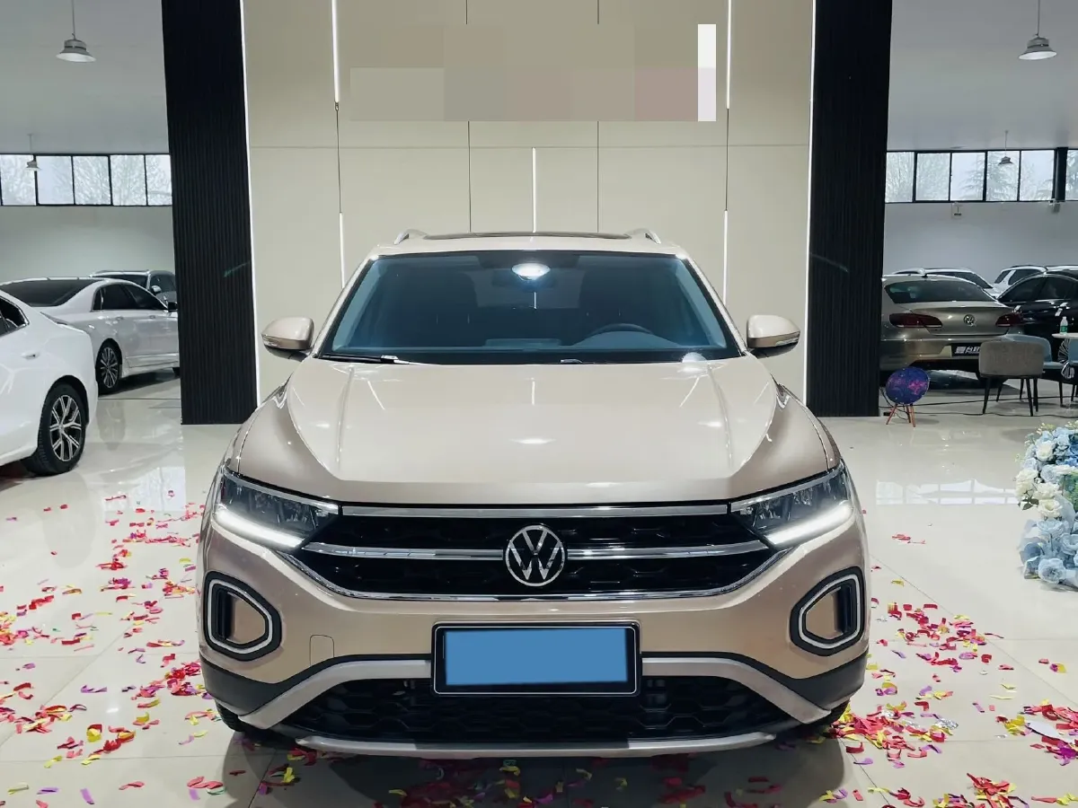 2023 Volkswagen T-Roc 1.4T 150HP L4 7DCT,autocango,china used car exporter,china ev exporter,chinese used car exporter,chinese used ev exporter