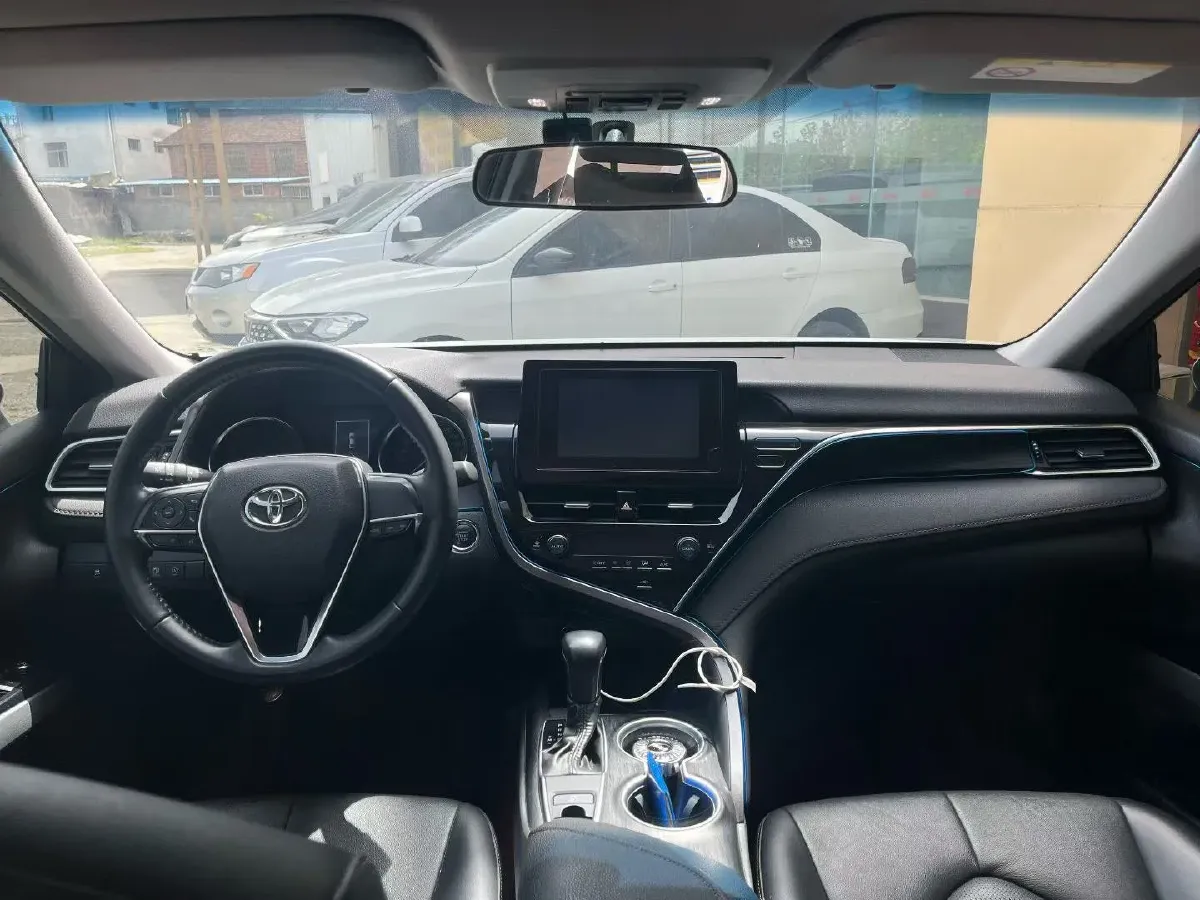 2023 Toyota Camry 2.0L 177HP L4 CVT,autocango,china used car exporter,china ev exporter,chinese used car exporter,chinese used ev exporter