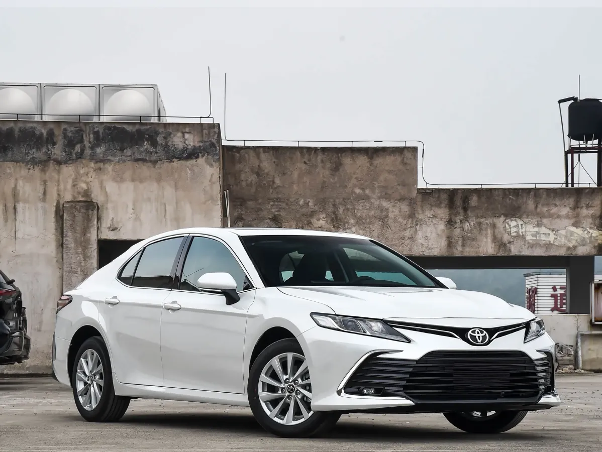 2023 Toyota Camry 2.0L 177HP L4 CVT,autocango,china used car exporter,china ev exporter,chinese used car exporter,chinese used ev exporter