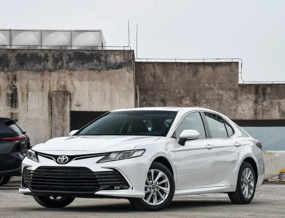 2023 Toyota Camry 2.0L 177HP L4 CVT,autocango,china used car exporter,china ev exporter,chinese used car exporter,chinese used ev exporter