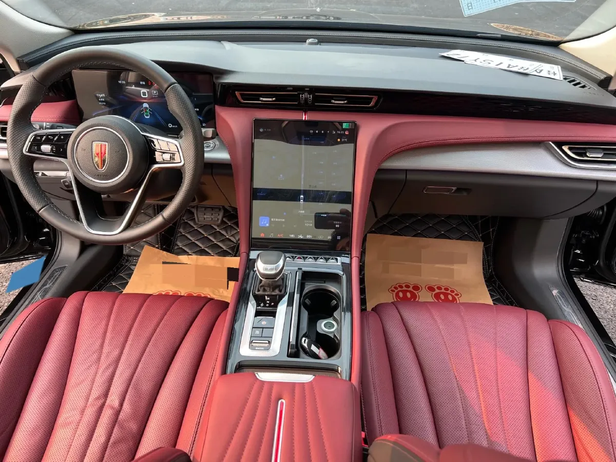 2023 HongQi H5 2.0T 224HP L4 8AT,autocango,china used car exporter,china ev exporter,chinese used car exporter,chinese used ev exporter