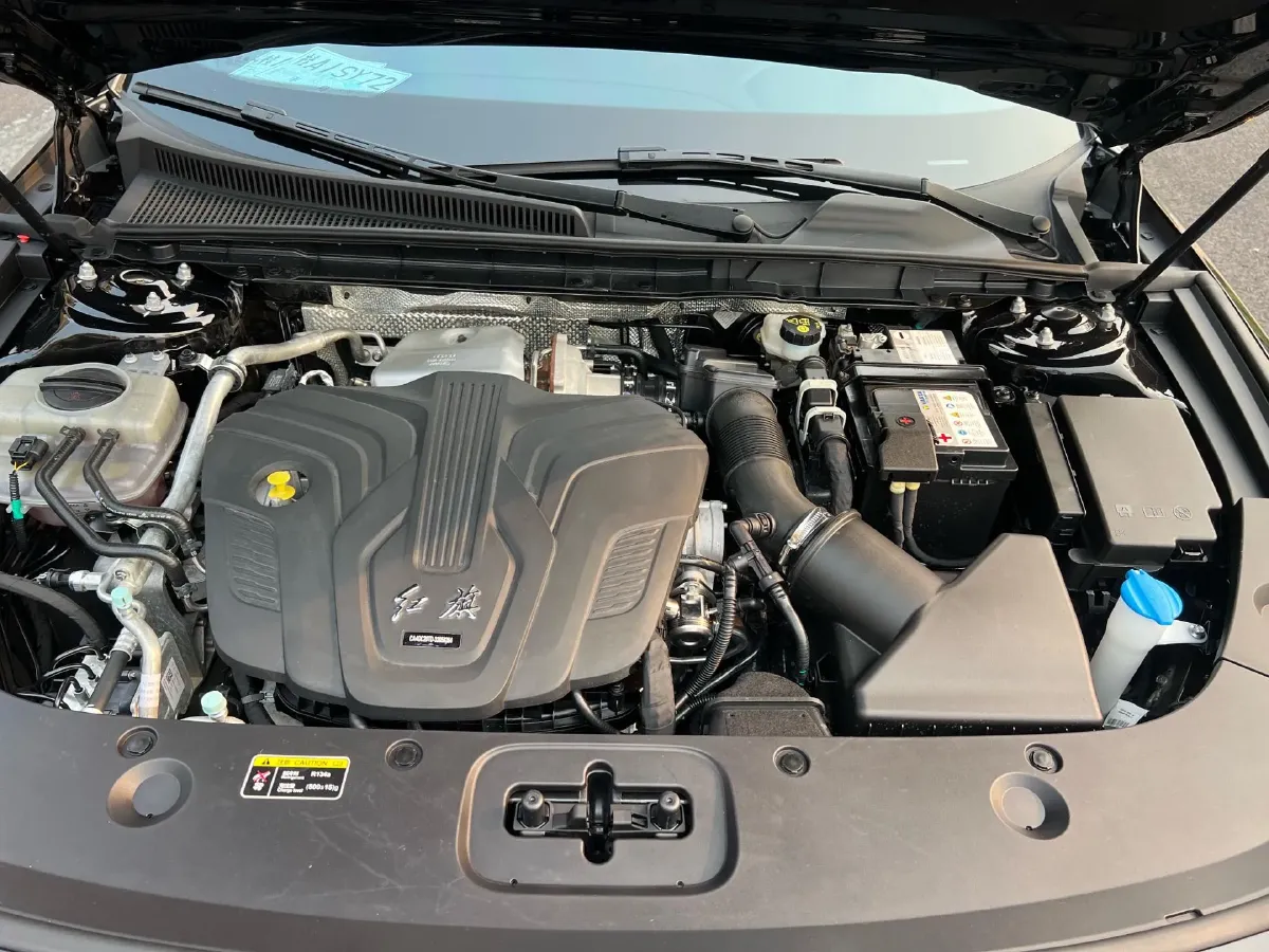 2023 HongQi H5 2.0T 224HP L4 8AT,autocango,china used car exporter,china ev exporter,chinese used car exporter,chinese used ev exporter