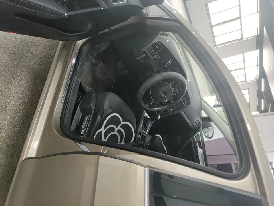 2020 Volkswagen Golf 1.4T 150HP L4 7DCT,autocango,china used car exporter,china ev exporter,chinese used car exporter,chinese used ev exporter