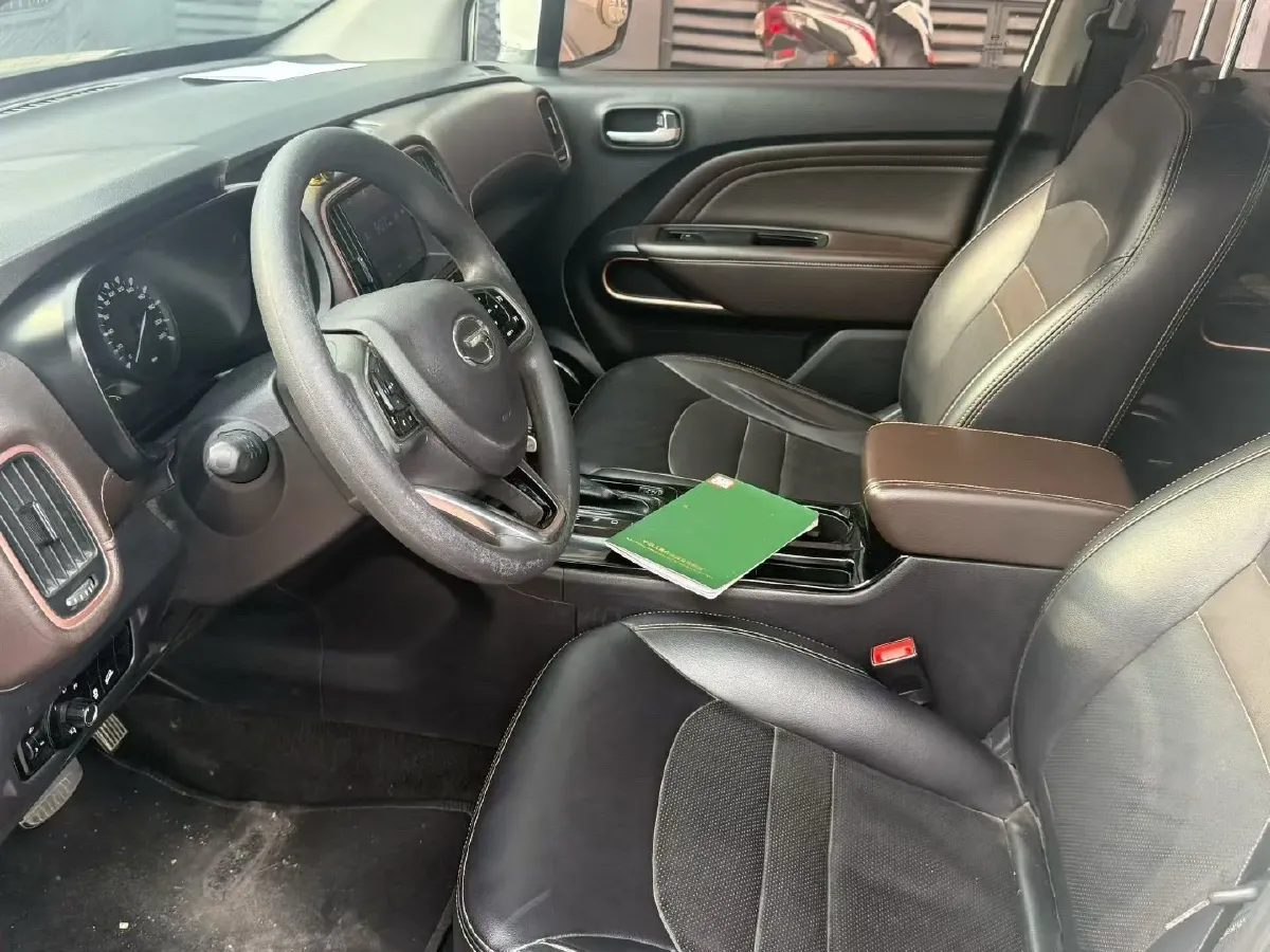 2017 GAC Trumpchi GS3 1.3T 137HP L4 6AT,autocango,china used car exporter,china ev exporter,chinese used car exporter,chinese used ev exporter