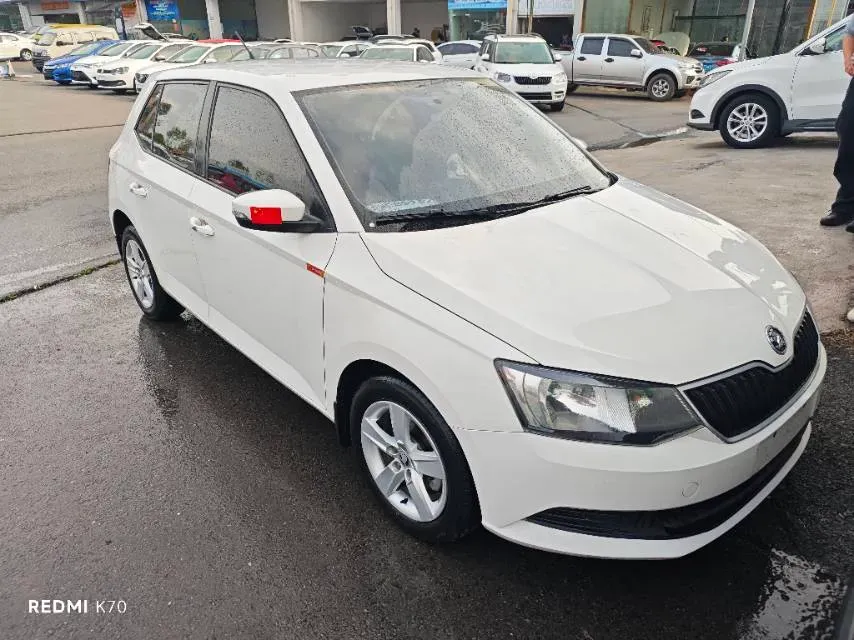 2017 Skoda Fabia 1.4L 90HP L4 6AT,autocango,china used car exporter,china ev exporter,chinese used car exporter,chinese used ev exporter