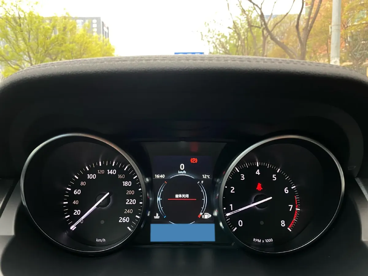 2018 Land Rover Range Rover Evoque 2.0T 241HP L4 9AT,autocango,china used car exporter,china ev exporter,chinese used car exporter,chinese used ev exporter