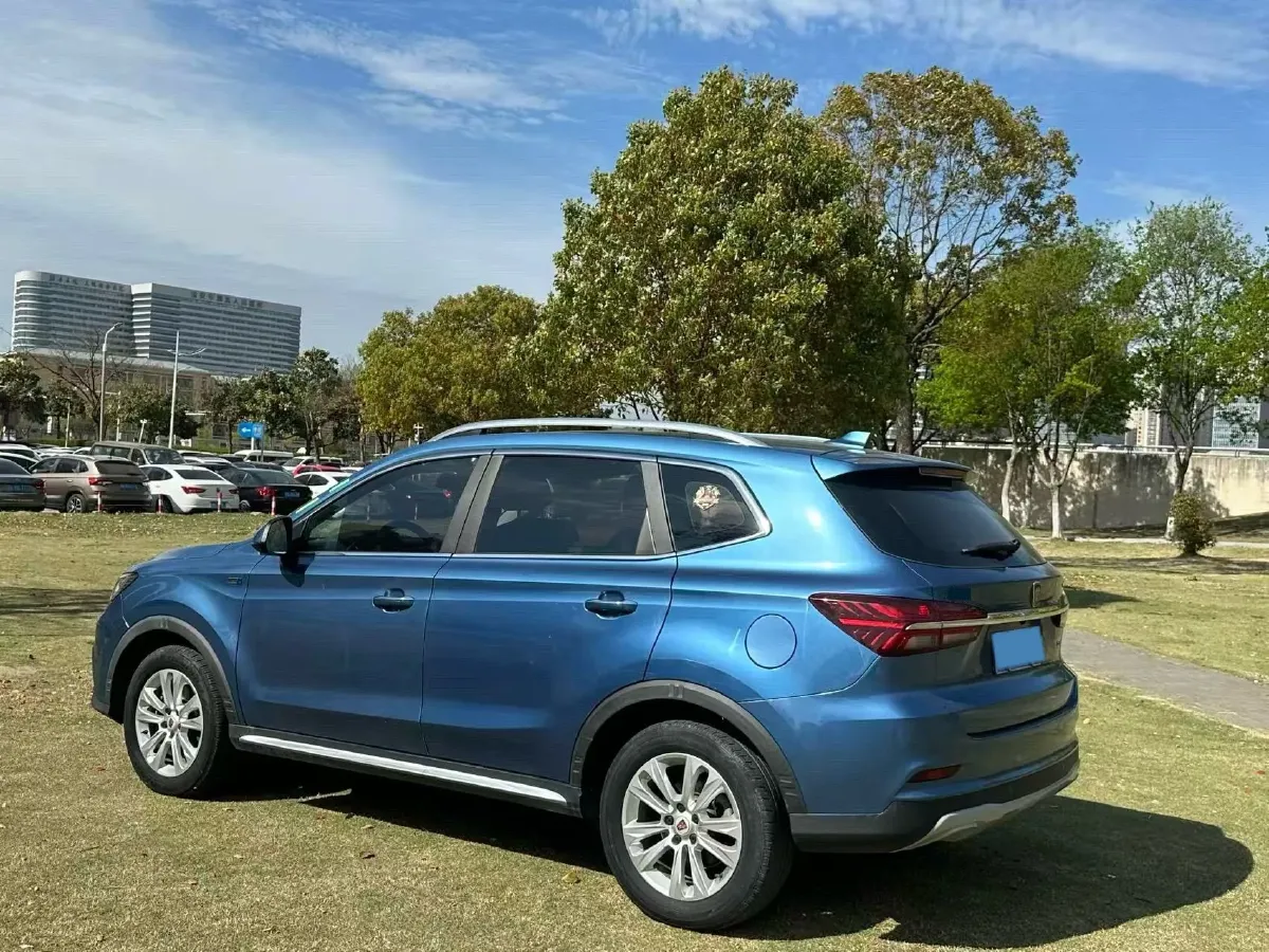 2018 Roewe RX5 1.5T 169HP L4 7DCT,autocango,china used car exporter,china ev exporter,chinese used car exporter,chinese used ev exporter