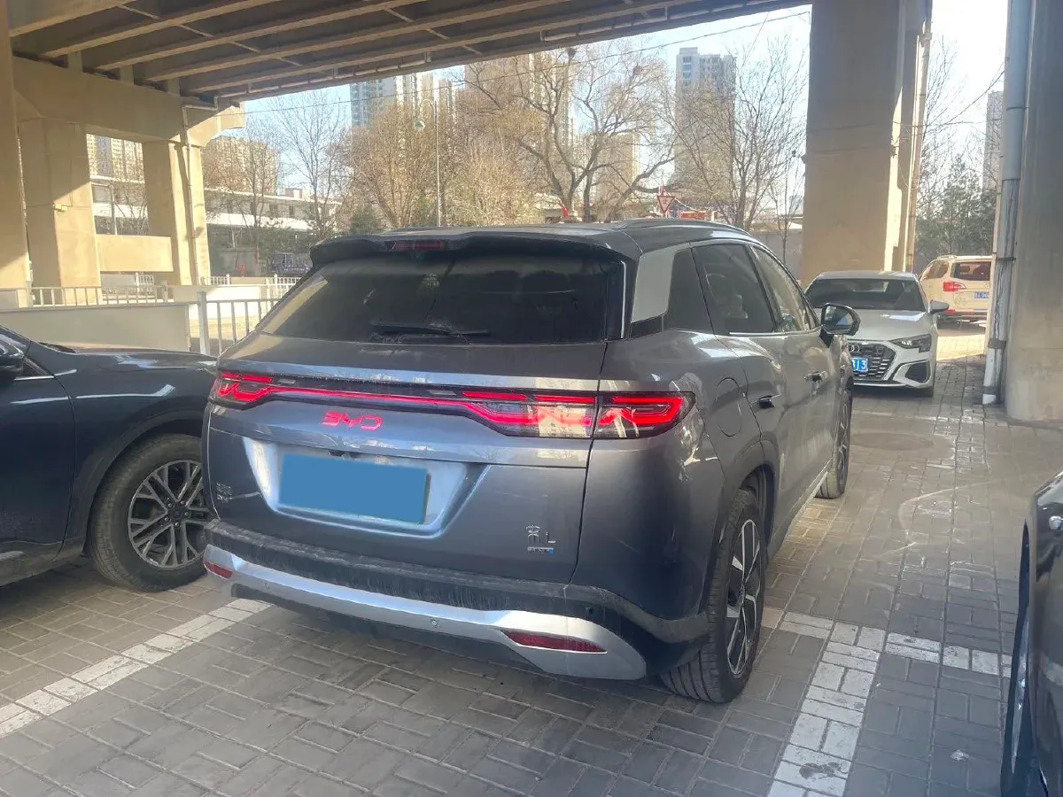 2025 BYD SongL DM-i 1.5L 101HP L4 E-CVT PHEV 26.6KWH,autocango,china used car exporter,china ev exporter,chinese used car exporter,chinese used ev exporter