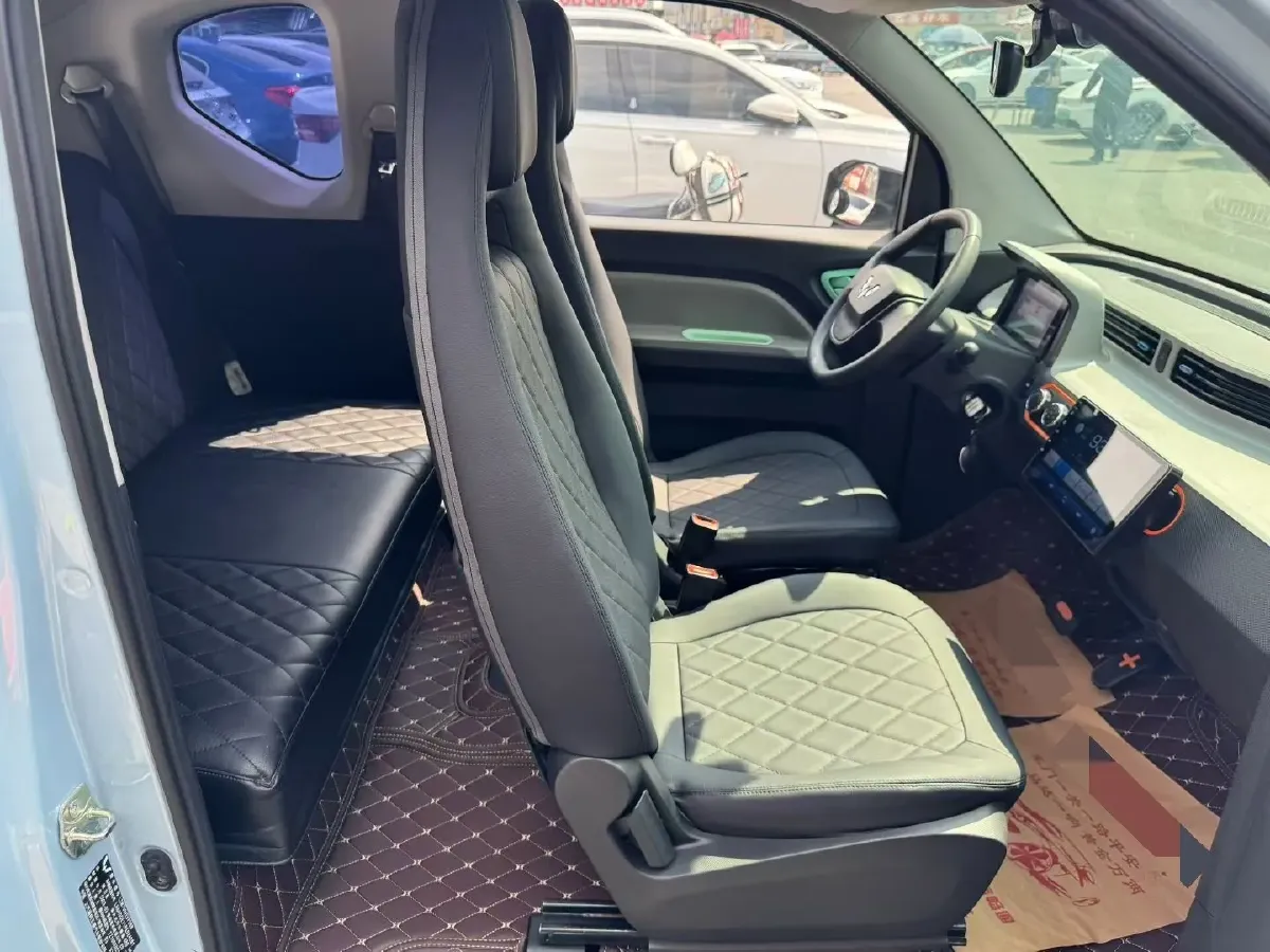 2022 LingBox uni BEV 11.52KWH,autocango,china used car exporter,china ev exporter,chinese used car exporter,chinese used ev exporter