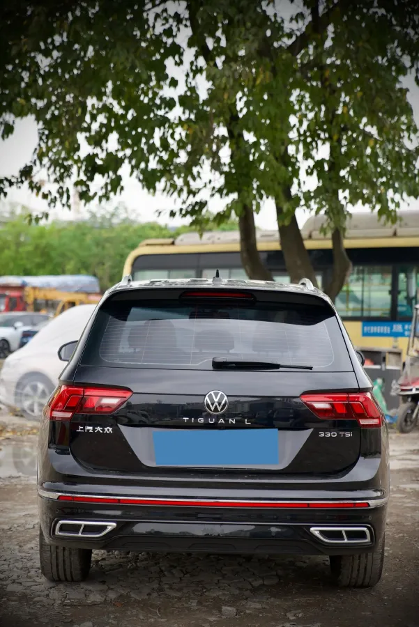 2024 Volkswagen Tiguan L 2.0T 186HP L4 7DCT,autocango,china used car exporter,china ev exporter,chinese used car exporter,chinese used ev exporter