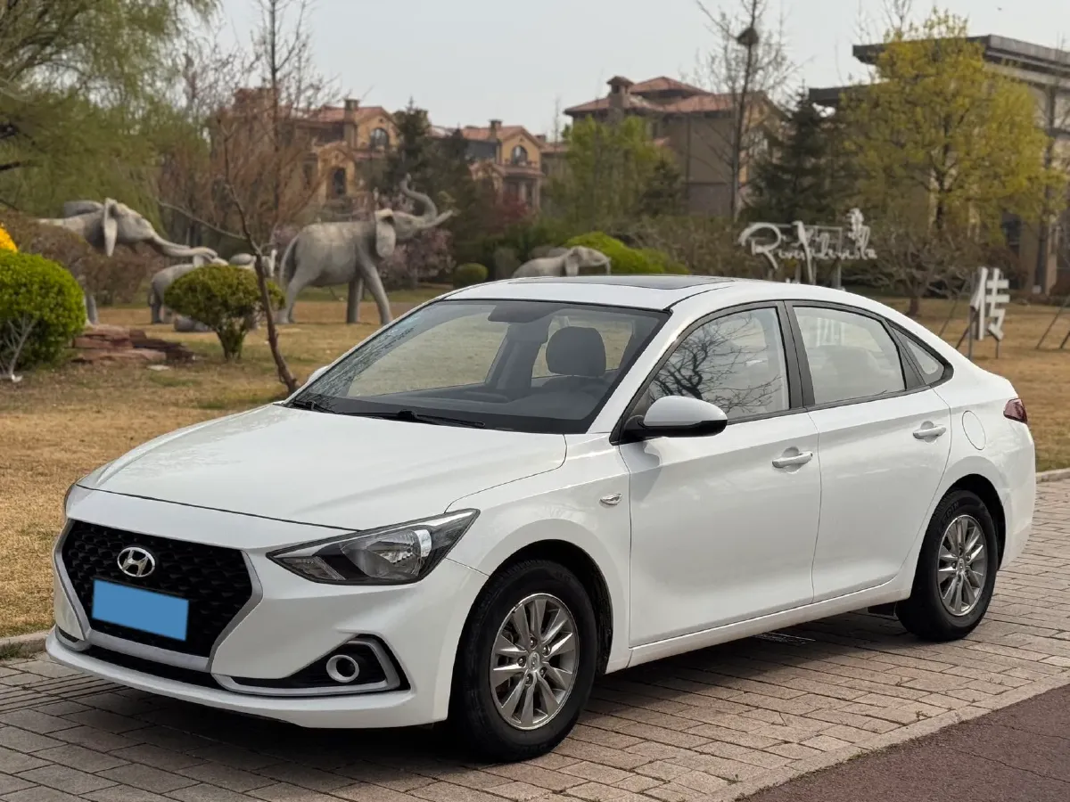 2017 Hyundai Celesta 1.6L 123HP L4 6AT,autocango,china used car exporter,china ev exporter,chinese used car exporter,chinese used ev exporter