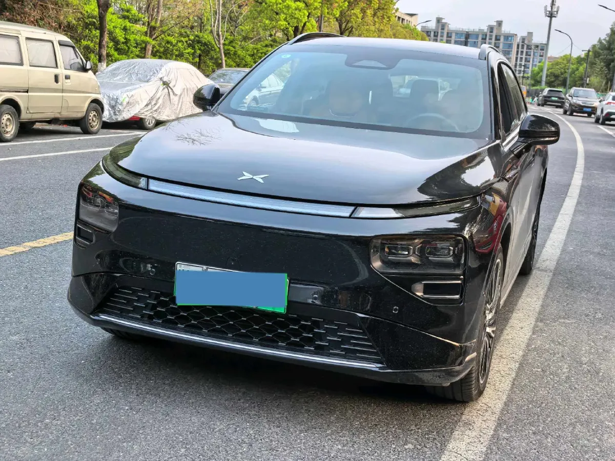 2024 Xpeng G9 BEV 78.2KWH,autocango,china used car exporter,china ev exporter,chinese used car exporter,chinese used ev exporter