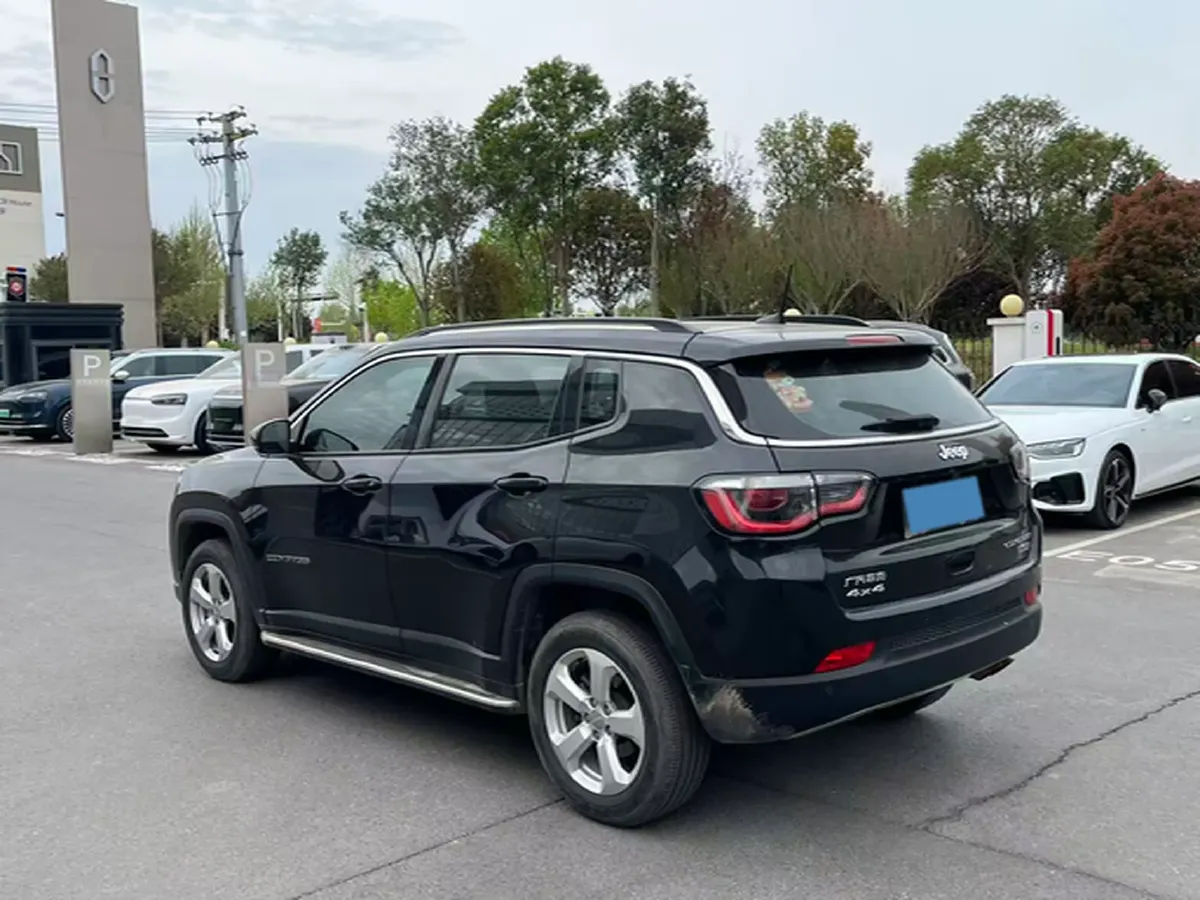 2018 Isuzu Mu-X 1.9T 163HP L4 6AT,autocango,china used car exporter,china ev exporter,chinese used car exporter,chinese used ev exporter