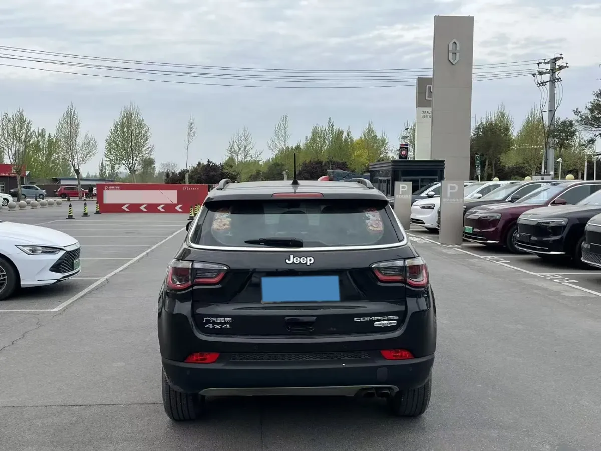 2018 Isuzu Mu-X 1.9T 163HP L4 6AT,autocango,china used car exporter,china ev exporter,chinese used car exporter,chinese used ev exporter