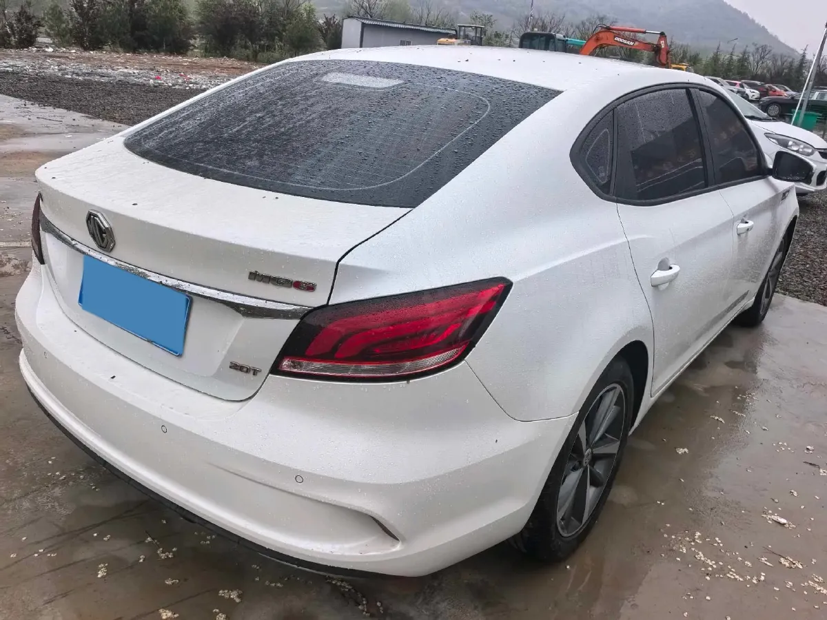 2019 MAXUS D60 1.5T 169HP L4 7DCT,autocango,china used car exporter,china ev exporter,chinese used car exporter,chinese used ev exporter