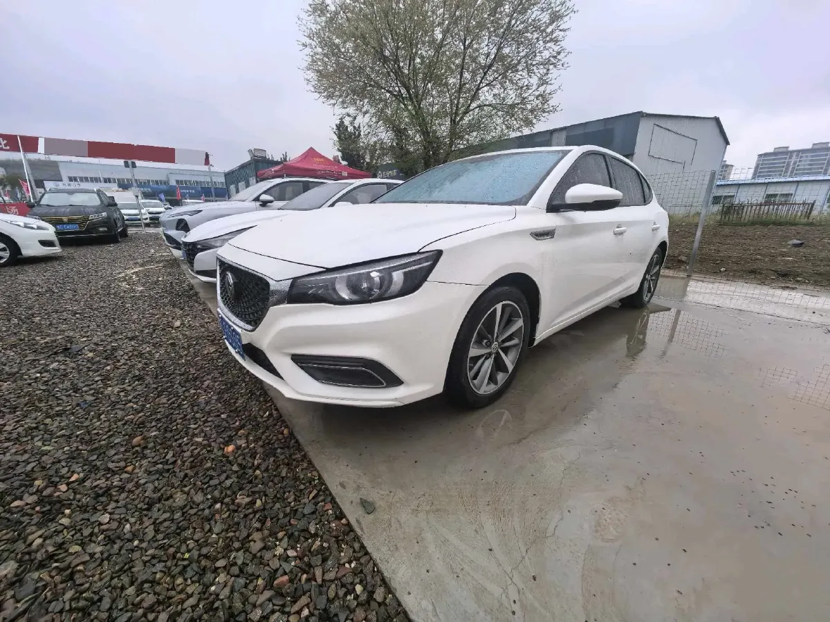 2019 MAXUS D60 1.5T 169HP L4 7DCT,autocango,china used car exporter,china ev exporter,chinese used car exporter,chinese used ev exporter