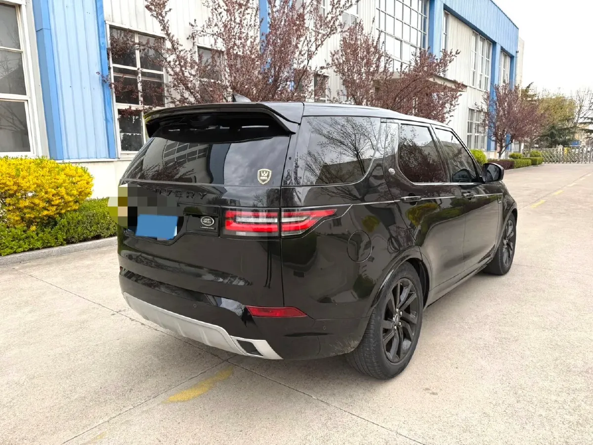 2020 Land Rover Discovery 2.0T 300HP L4 8AT,autocango,china used car exporter,china ev exporter,chinese used car exporter,chinese used ev exporter