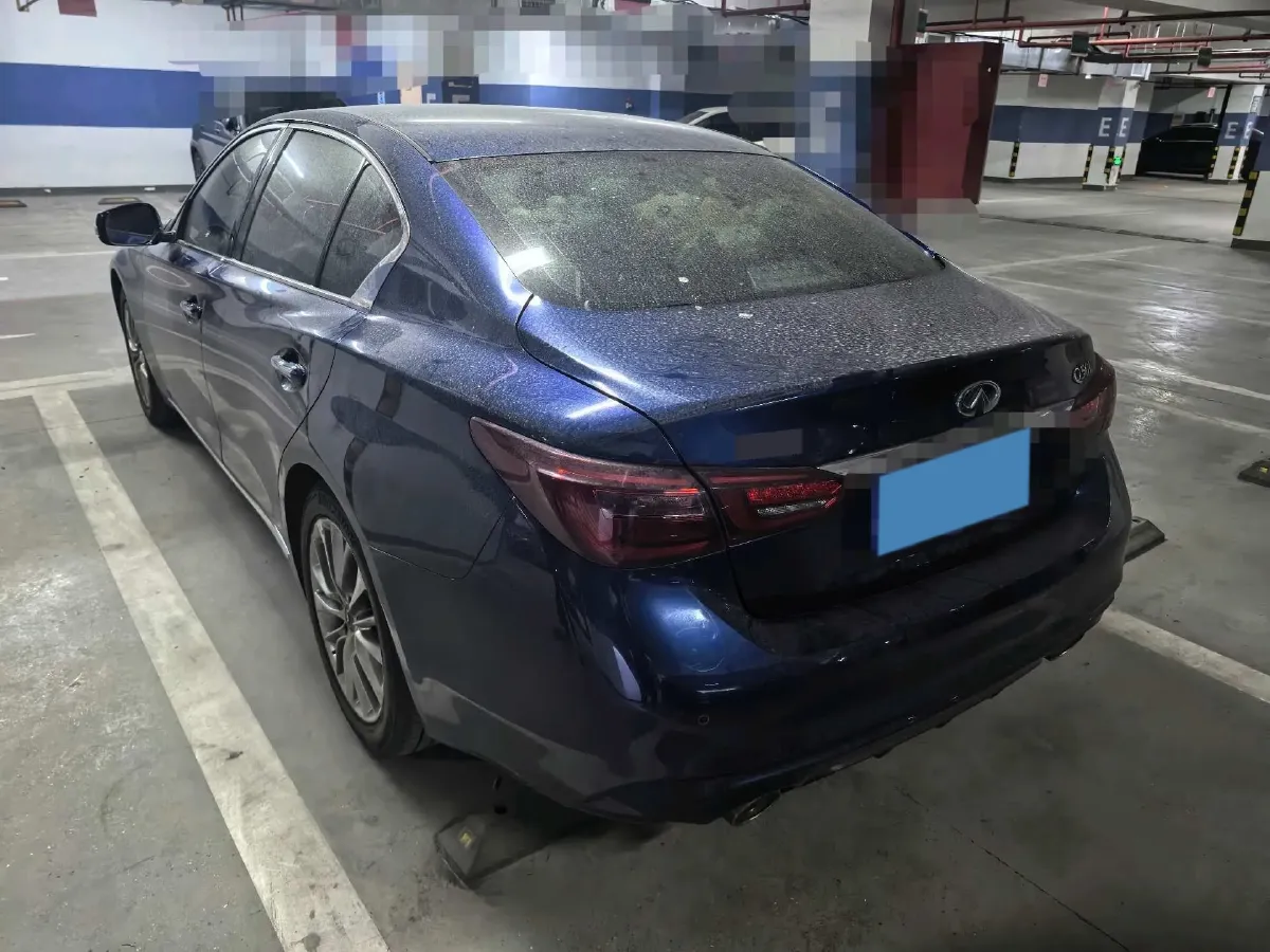 2018 Jeep Grand Commander 2.0T 265HP L4 9AT,autocango,china used car exporter,china ev exporter,chinese used car exporter,chinese used ev exporter