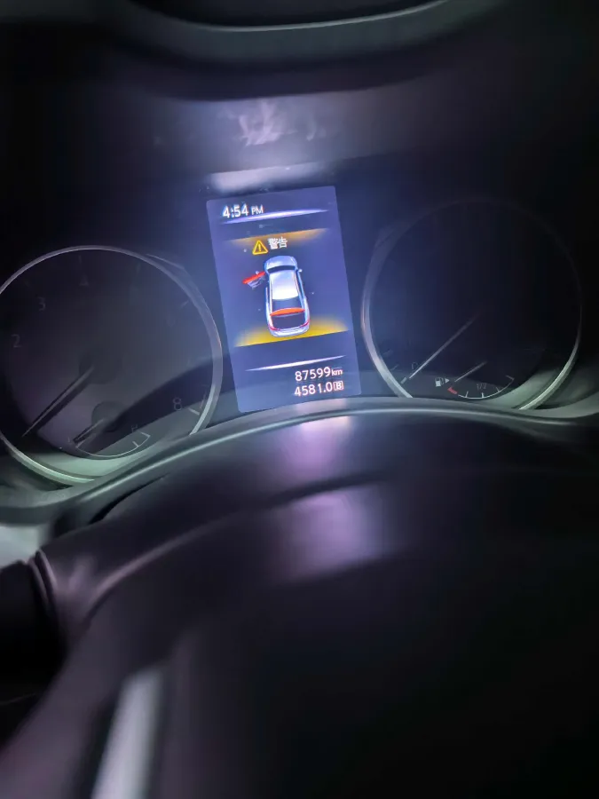 2018 Jeep Grand Commander 2.0T 265HP L4 9AT,autocango,china used car exporter,china ev exporter,chinese used car exporter,chinese used ev exporter