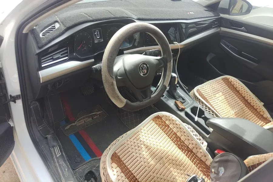 2021 Volkswagen Bora 1.5L 113HP L4 6AT,autocango,china used car exporter,china ev exporter,chinese used car exporter,chinese used ev exporter
