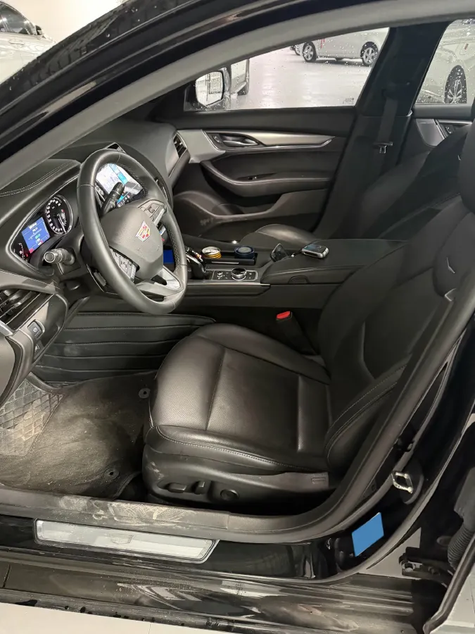 2022 Cadillac CT5 2.0T 237HP L4 10AT,autocango,china used car exporter,china ev exporter,chinese used car exporter,chinese used ev exporter