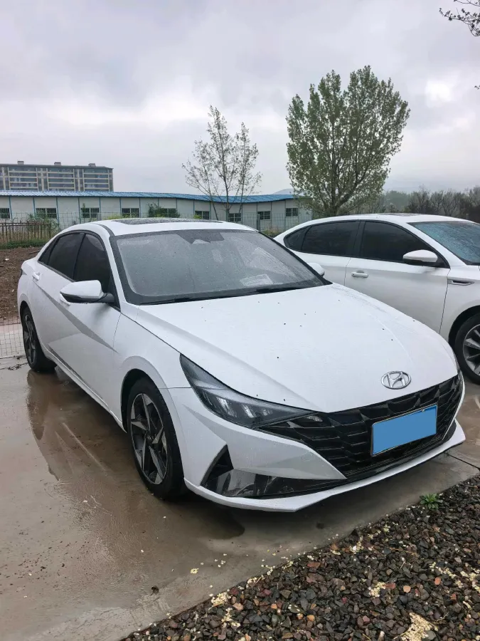 2021 Hyundai Elantra 1.5L 115HP L4 CVT,autocango,china used car exporter,china ev exporter,chinese used car exporter,chinese used ev exporter