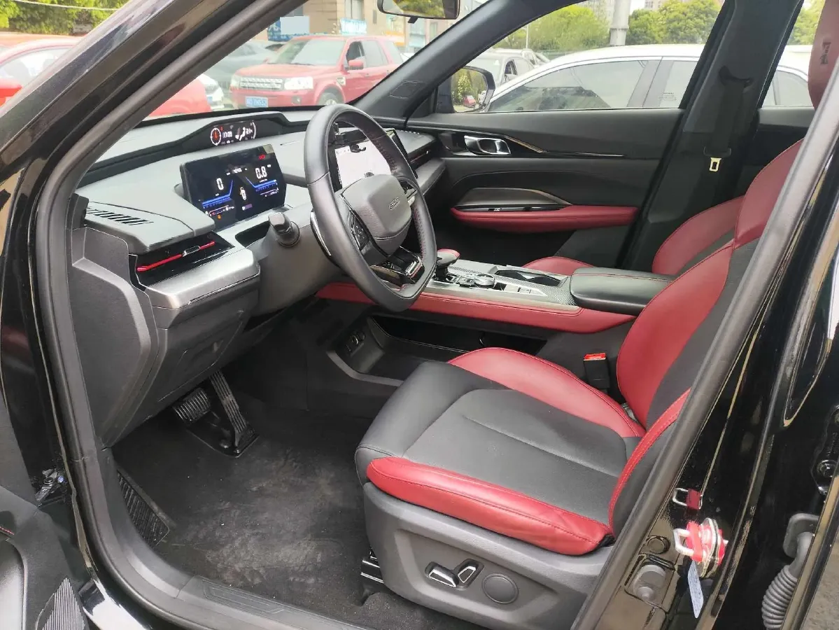 2023 ChangAn CS75 1.5T 188HP L4 7DCT,autocango,china used car exporter,china ev exporter,chinese used car exporter,chinese used ev exporter