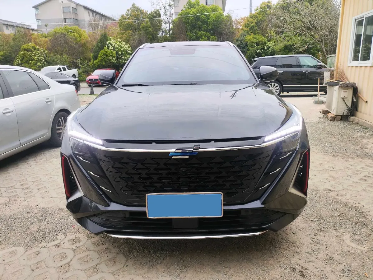 2023 ChangAn CS75 1.5T 188HP L4 7DCT,autocango,china used car exporter,china ev exporter,chinese used car exporter,chinese used ev exporter