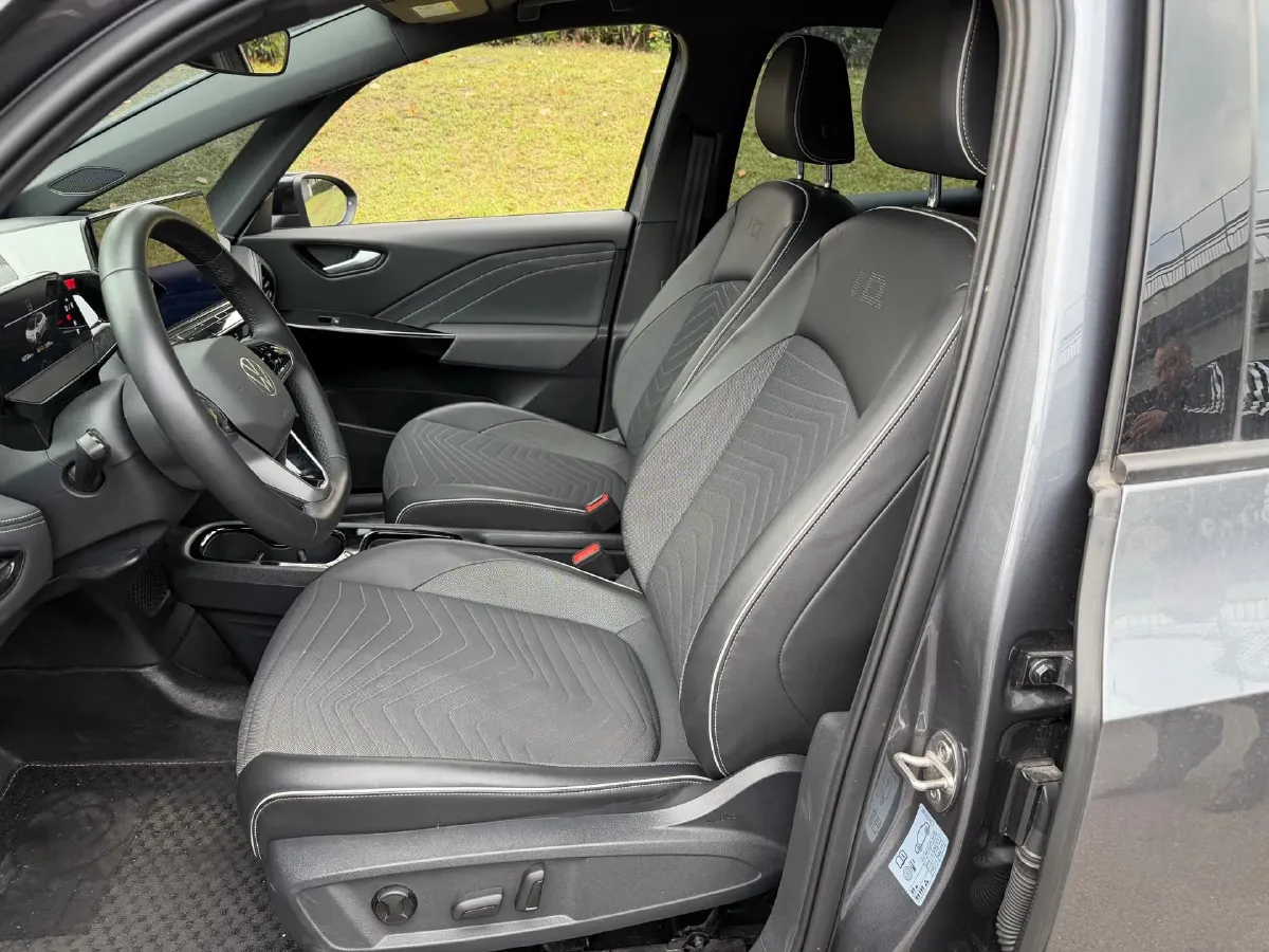 2024 Volkswagen ID.3 BEV 52.8KWH,autocango,china used car exporter,china ev exporter,chinese used car exporter,chinese used ev exporter