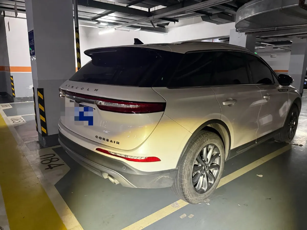 2021 Lincoln Corsair 2.0T 245HP L4 8AT,autocango,china used car exporter,china ev exporter,chinese used car exporter,chinese used ev exporter