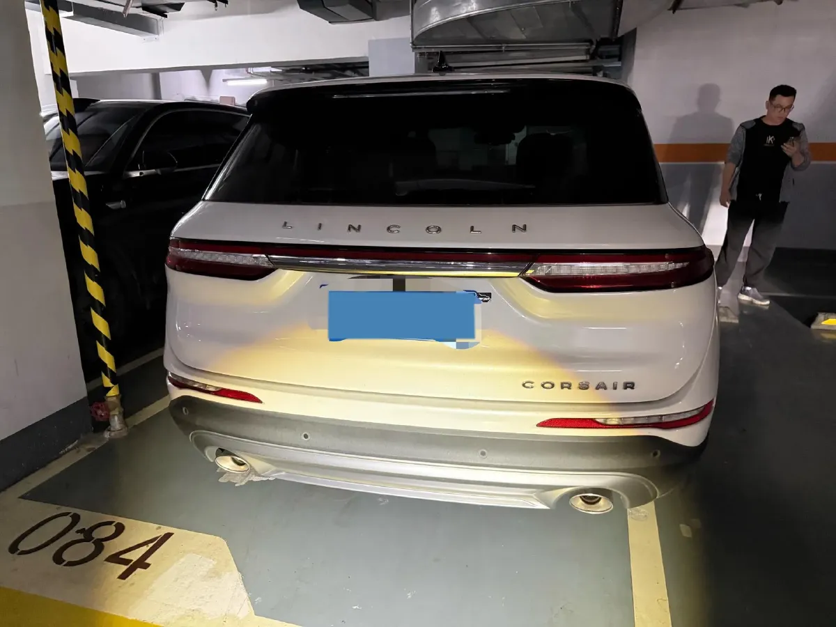 2021 Lincoln Corsair 2.0T 245HP L4 8AT,autocango,china used car exporter,china ev exporter,chinese used car exporter,chinese used ev exporter