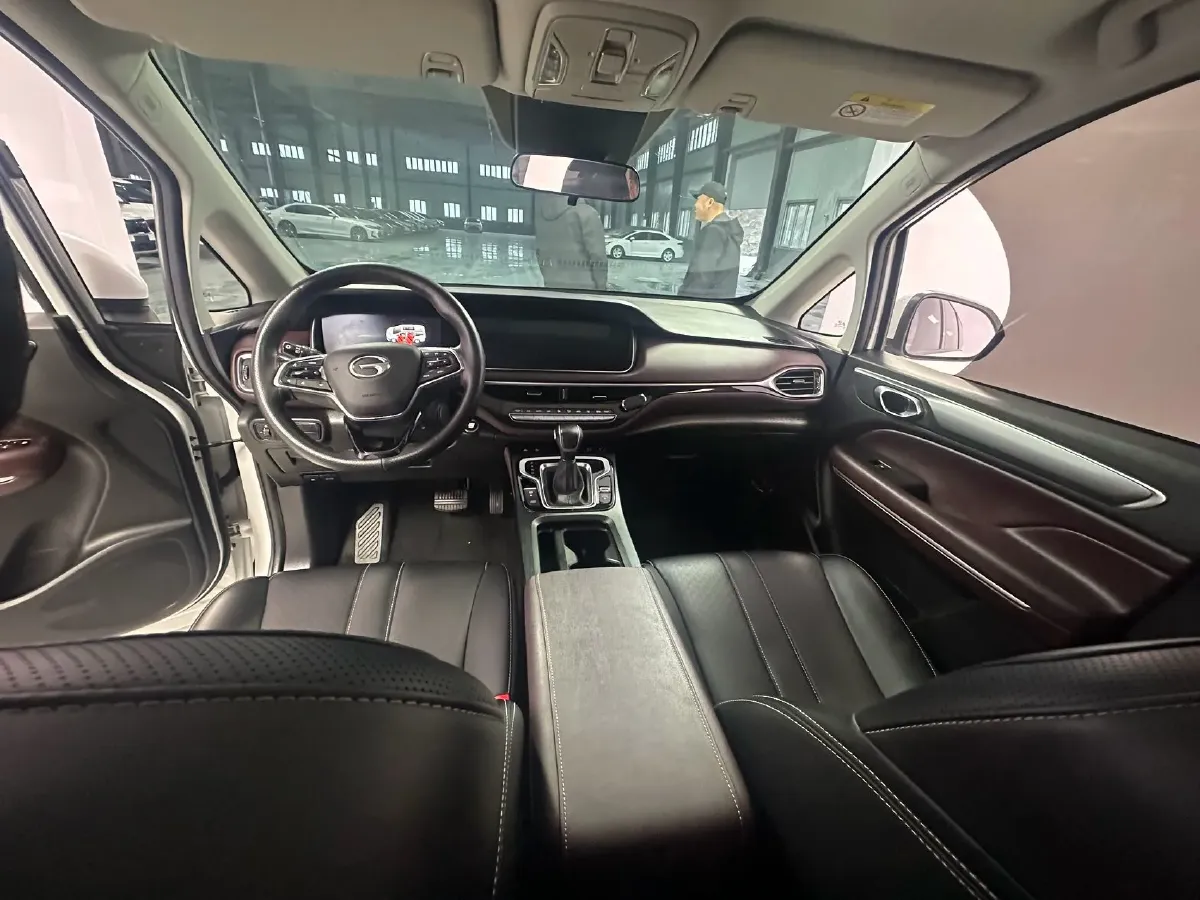 2021 GAC Trumpchi M6 1.5T 169HP L4 7DCT,autocango,china used car exporter,china ev exporter,chinese used car exporter,chinese used ev exporter