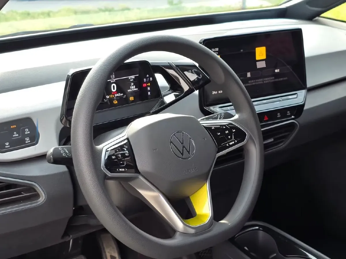 2023 Volkswagen ID.3 BEV 52.8KWH,autocango,china used car exporter,china ev exporter,chinese used car exporter,chinese used ev exporter