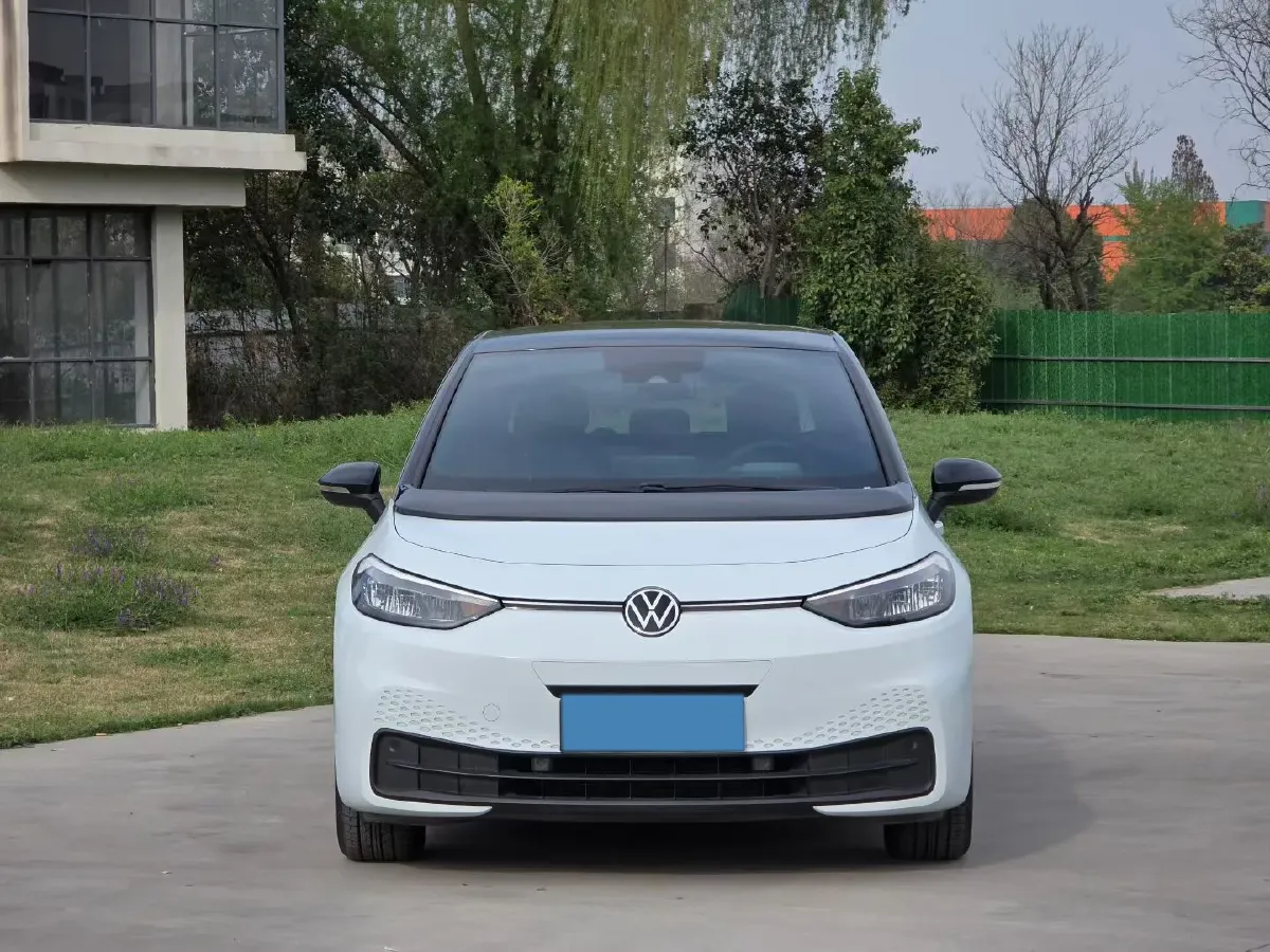 2023 Volkswagen ID.3 BEV 52.8KWH,autocango,china used car exporter,china ev exporter,chinese used car exporter,chinese used ev exporter