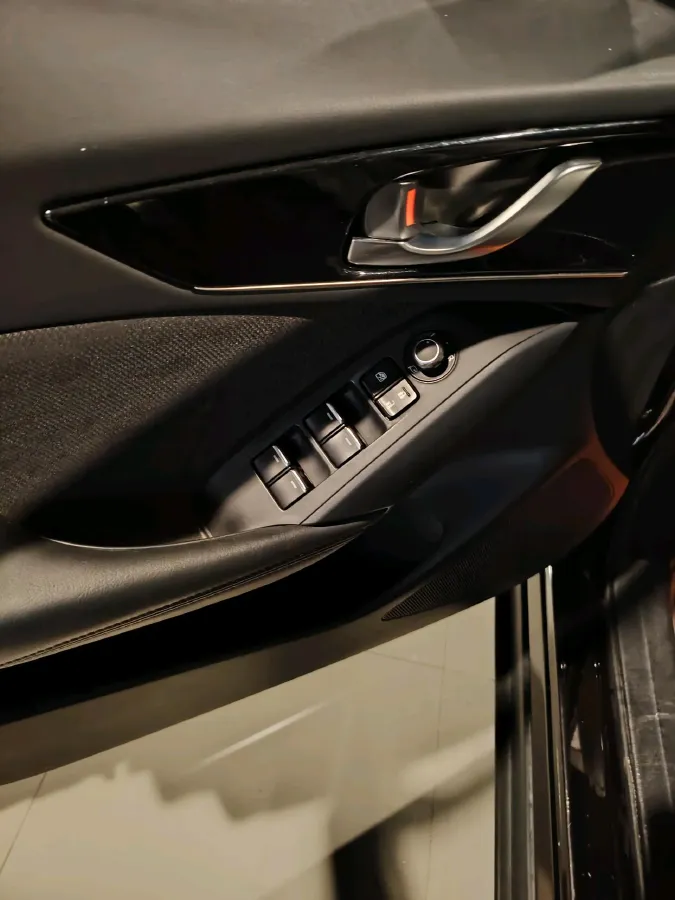 2021 Mazda CX-4 2.0L 158HP L4 6AT,autocango,china used car exporter,china ev exporter,chinese used car exporter,chinese used ev exporter