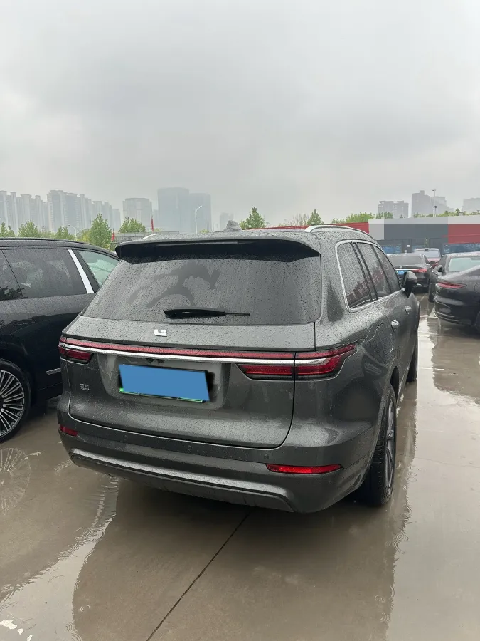 2020 Li ONE Range Extended 131HP REEV 40.5KWH,autocango,china used car exporter,china ev exporter,chinese used car exporter,chinese used ev exporter