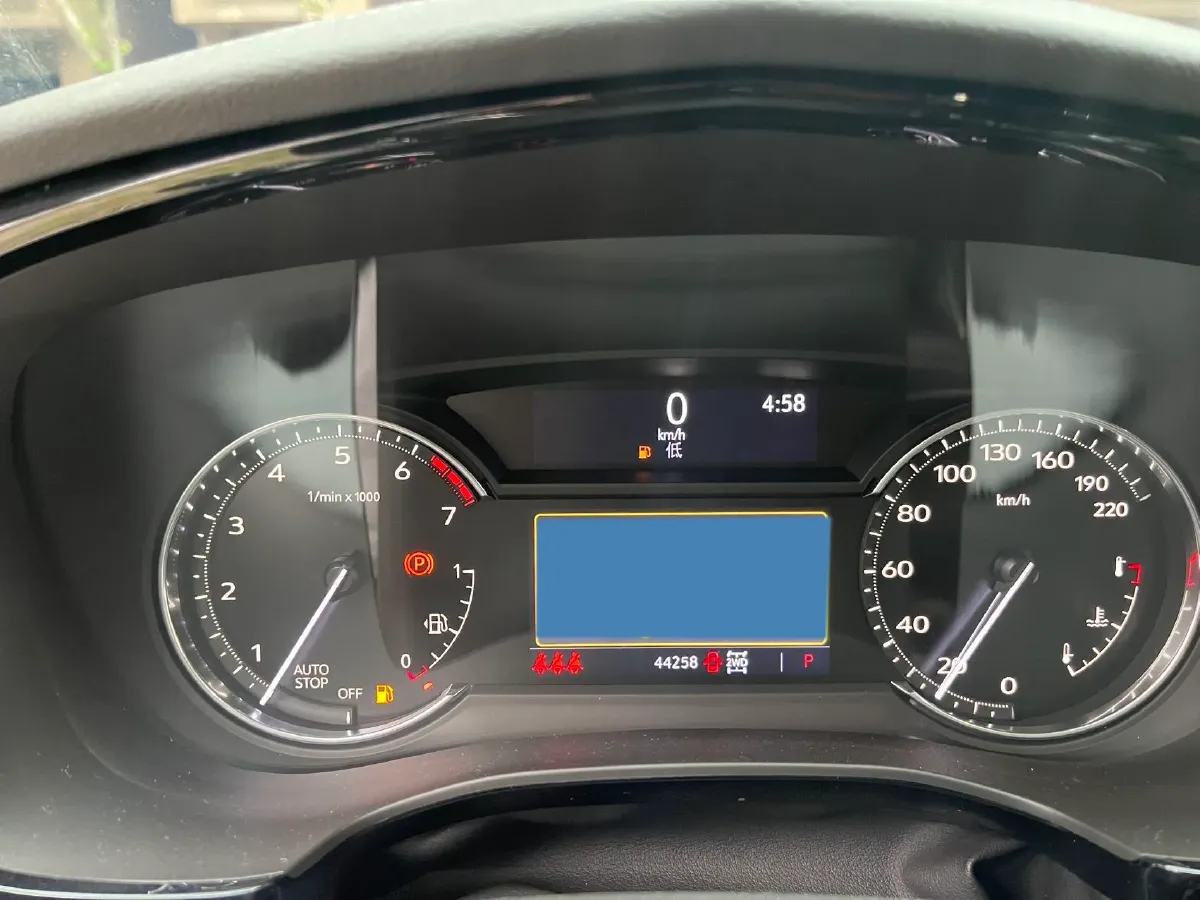 2022 Cadillac XT5 2.0T 237HP L4 9AT,autocango,china used car exporter,china ev exporter,chinese used car exporter,chinese used ev exporter