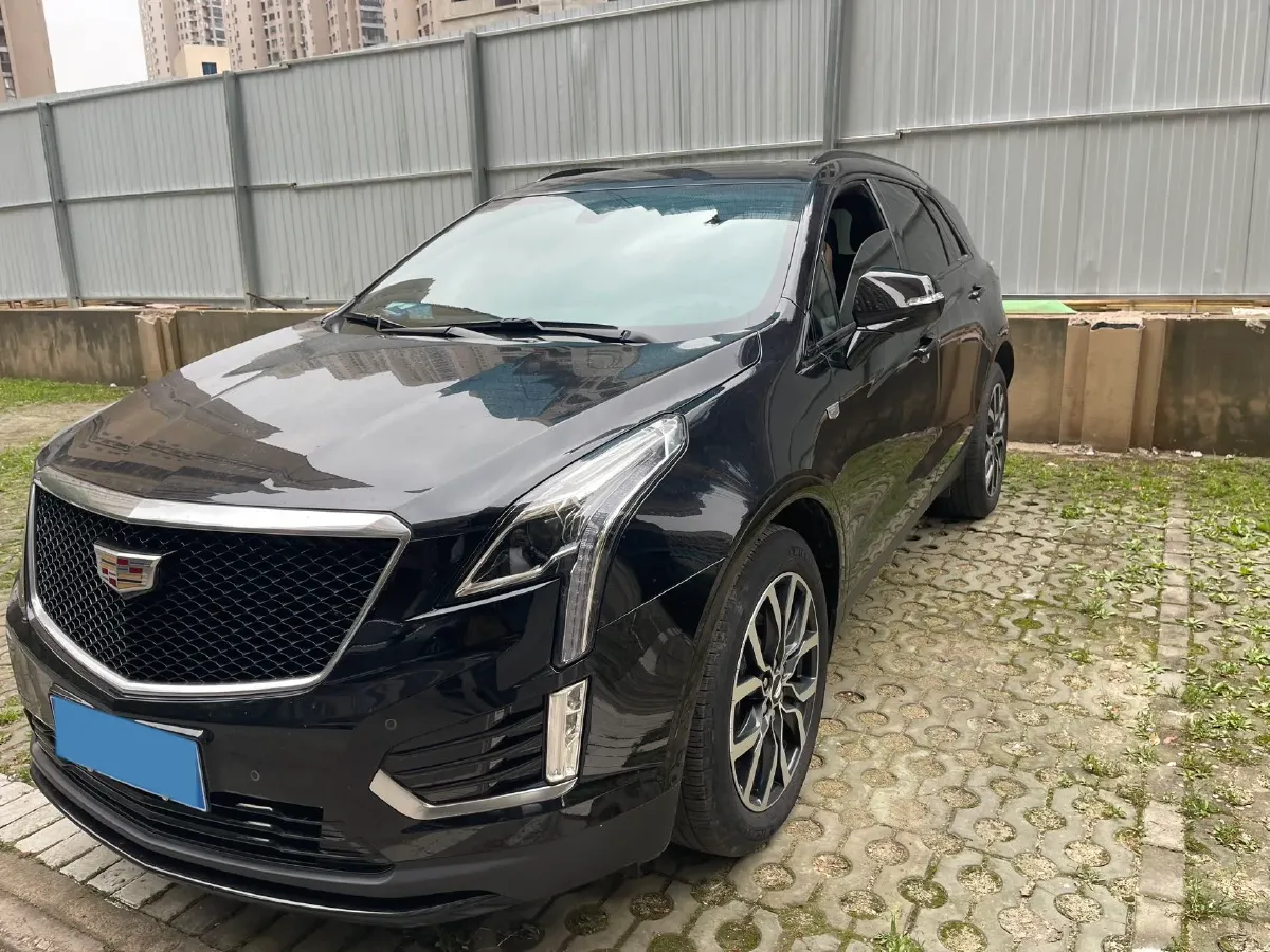 2022 Cadillac XT5 2.0T 237HP L4 9AT,autocango,china used car exporter,china ev exporter,chinese used car exporter,chinese used ev exporter